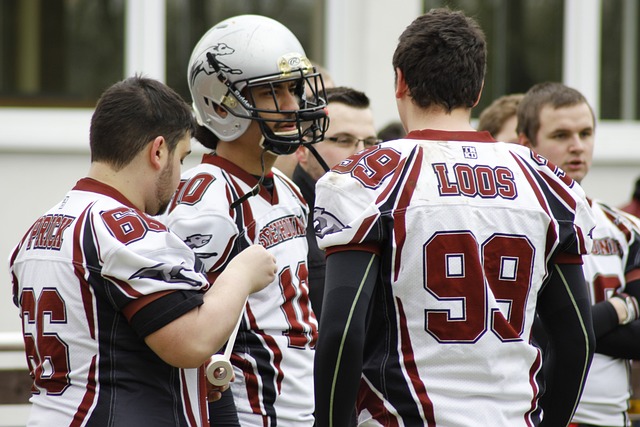 這名年輕的 這名年輕的