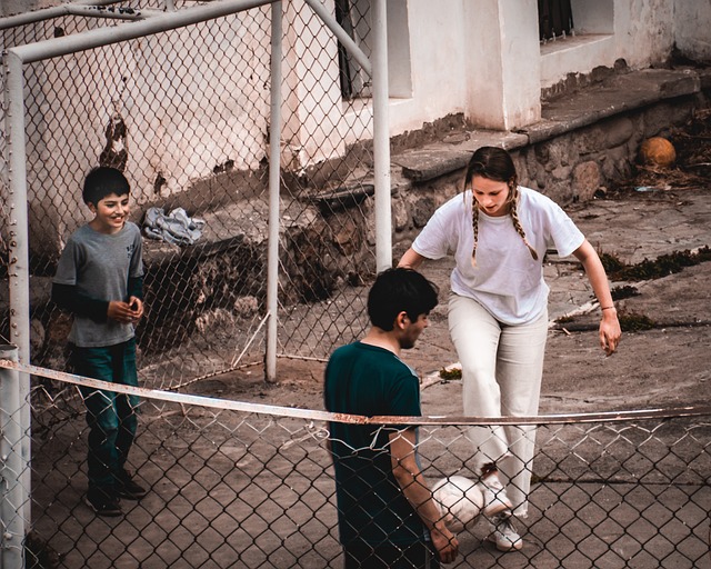 澳网：爆冷出局 郑钦文0-2不敌西格蒙德.