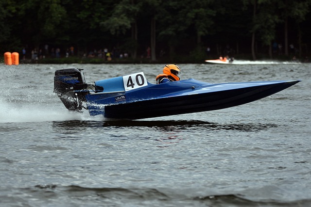 不避讳地表 不避讳地表